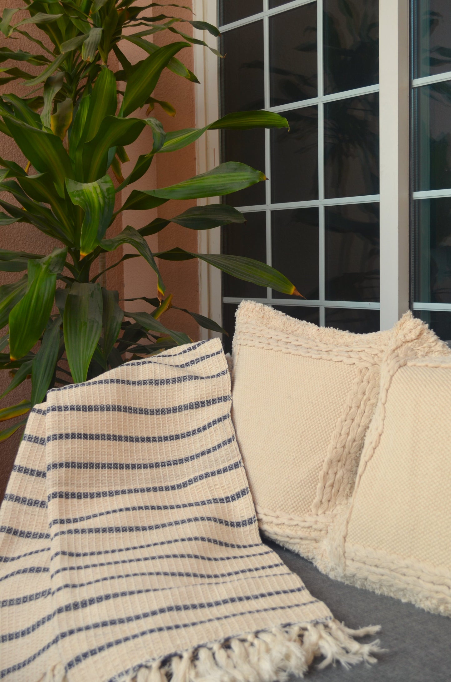 Blue & Beige classic stripes tufted throw