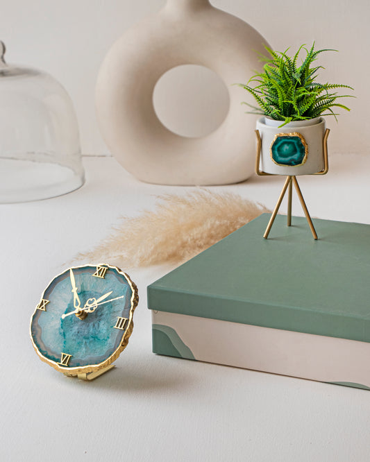 A desk clock and indoor planter made from agate and ceramic which is ideal for office, study, table. Also ideal as a housewarming gift, client gift, gifts for friends, gifts for teachers.